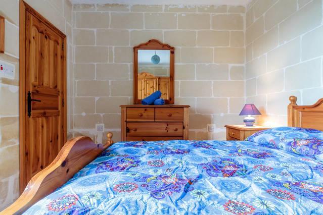 Bellavista - Comfortable Seafront Apartment With Central Heating - 3 Bedrooms, 2 Bathrooms Marsalforn Extérieur photo